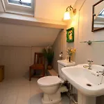 펜션 Devonshire House 세틀