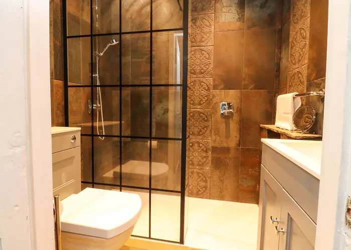 Holiday home Devonshire House