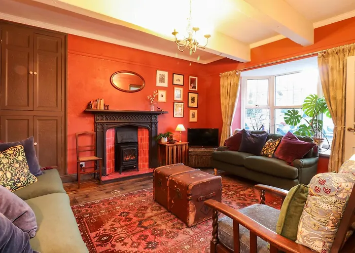 Devonshire House * Settle