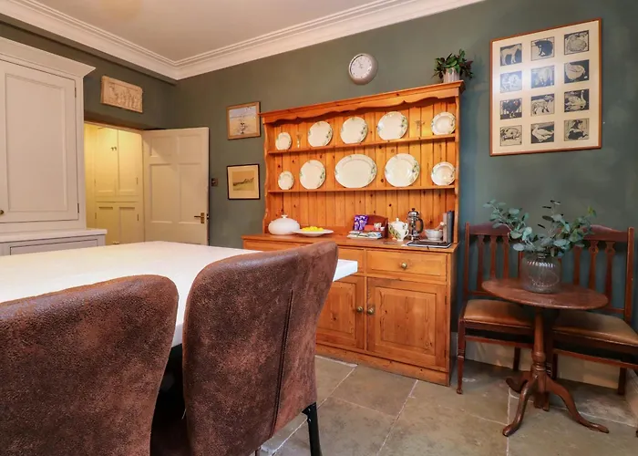 Devonshire House * Settle